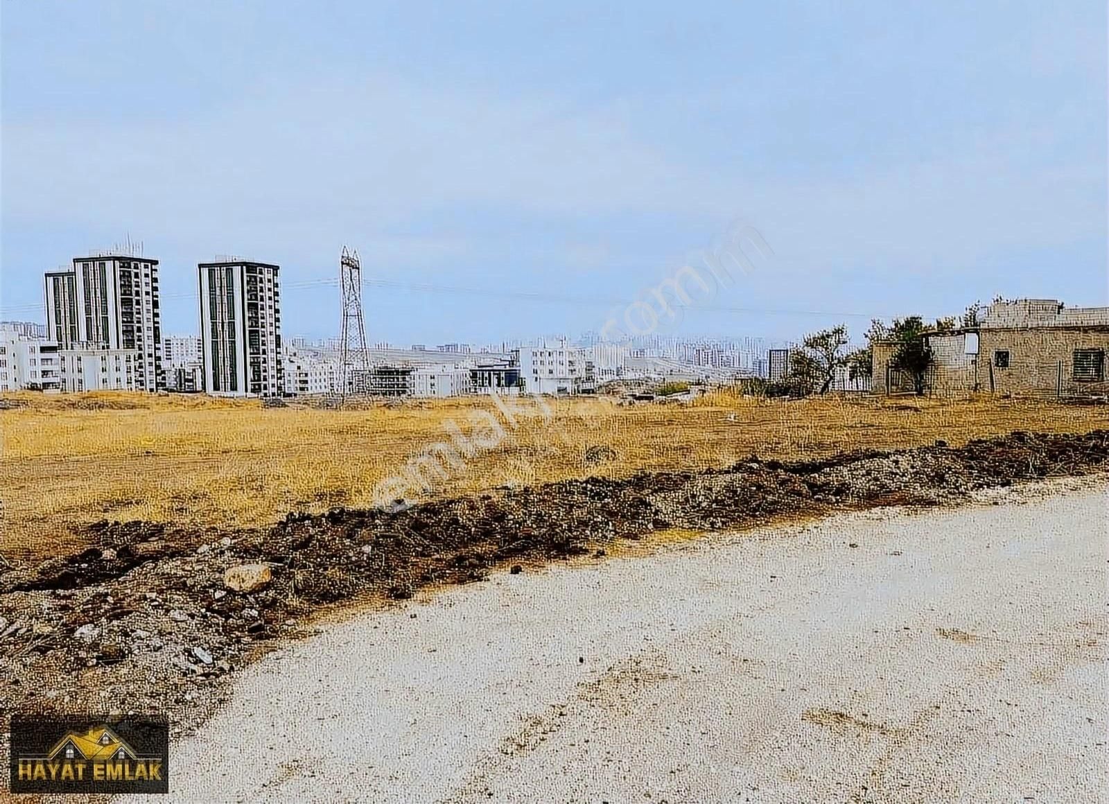 Karaköprü Seyrantepe Satılık Ticari İmarlı Hayat Emlak'tan Seyrentepe Eşsiz Mevkide 10 Kat1.20ticari+konut