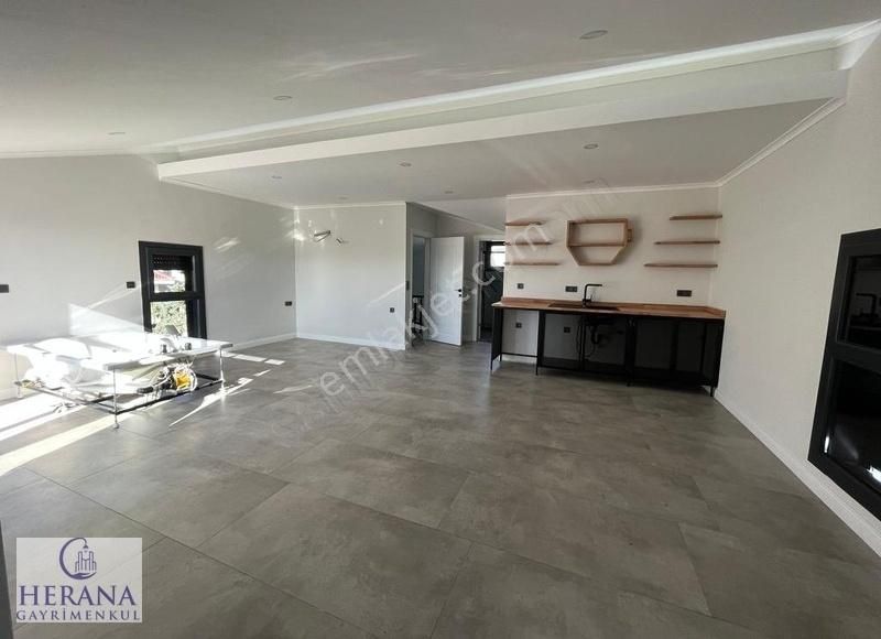 Çalış Plaja 500m.lüks Geniş 5+1 Müstakil Villa - Görsel 3