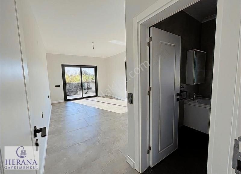 Çalış Plaja 500m.lüks Geniş 5+1 Müstakil Villa - Görsel 7