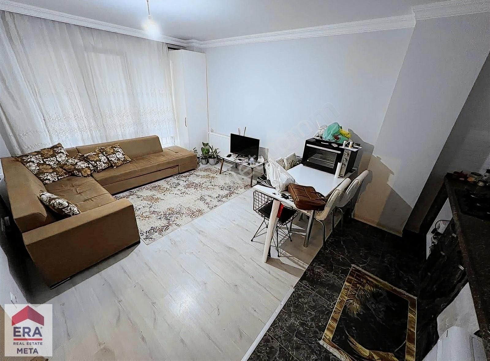 Üsküdar Ünalan Satılık Daire ÜNALAN SATILIK 2+1 DAİRE, EMAAR AVM VE FİNANS MERKEZİNE KOMŞU