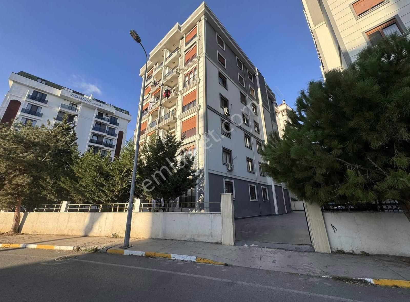 Pendik Sapan Bağları Satılık Daire SAPANABĞLARI MAH. 90m² FERAH 2+1