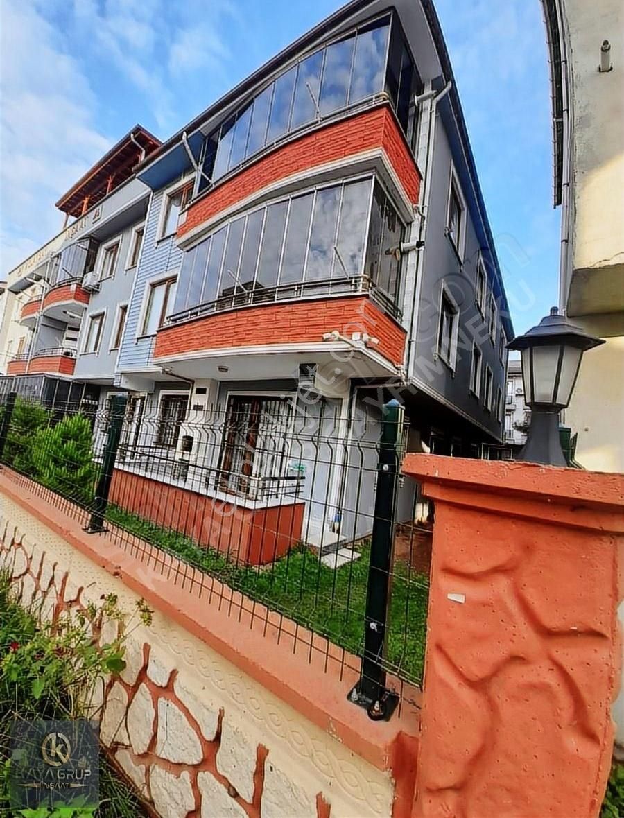 Karasu Yalı Satılık Daire KARASU DA HARİKA MUHTEŞEM EŞYALI ARA KAT 2+1 GENİŞ DAİRE KAÇIRMA