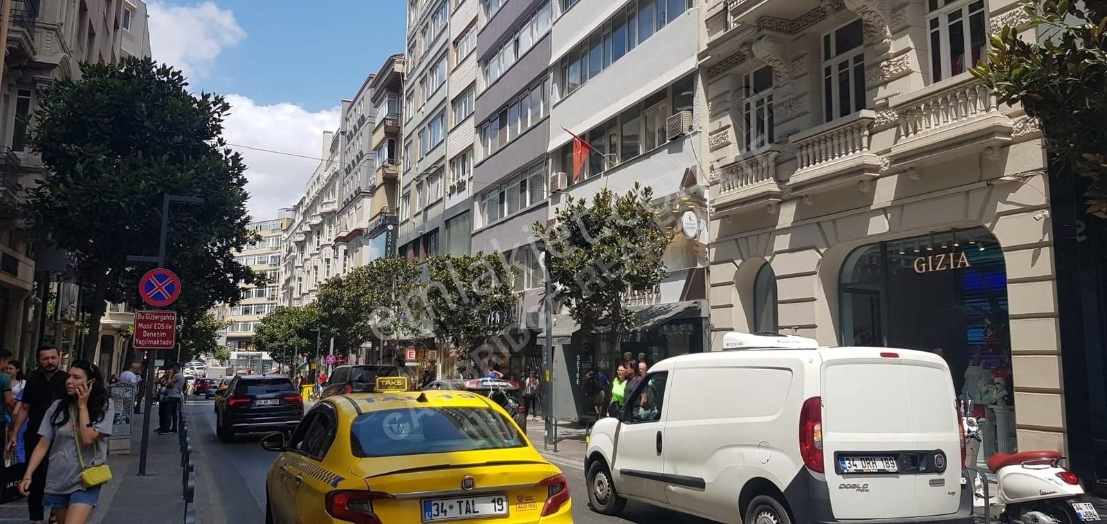 Cambridge Realestate Rumeli Caddesinde 180m2 Satılık Showroom - Görsel 8