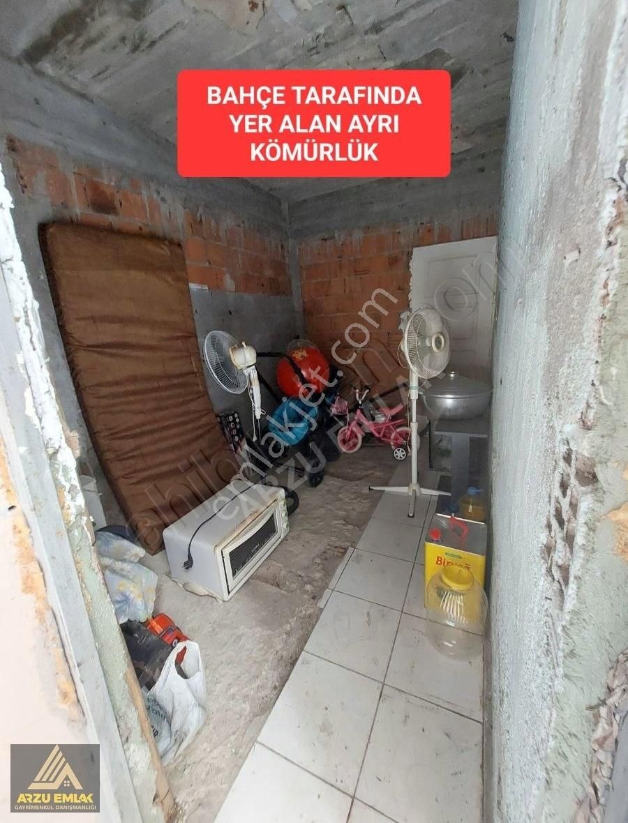 Sultangazi 75. Yıl Satılık Daire ARZU EMLAKTAN 75. YIL MAH SATILIK 85M2 2+1 BAHÇE KAT