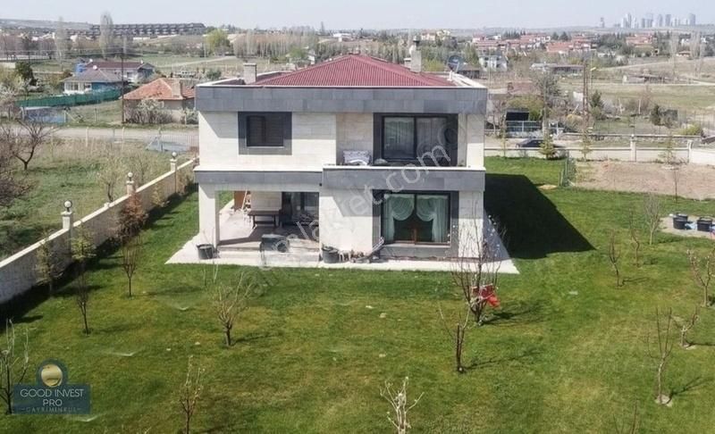 Gölbaşı Karşıyaka Satılık Villa Gölbaşı Karşıyaka Geniş Bahçeli Özel Tasarım Lüks 10+1 Villa