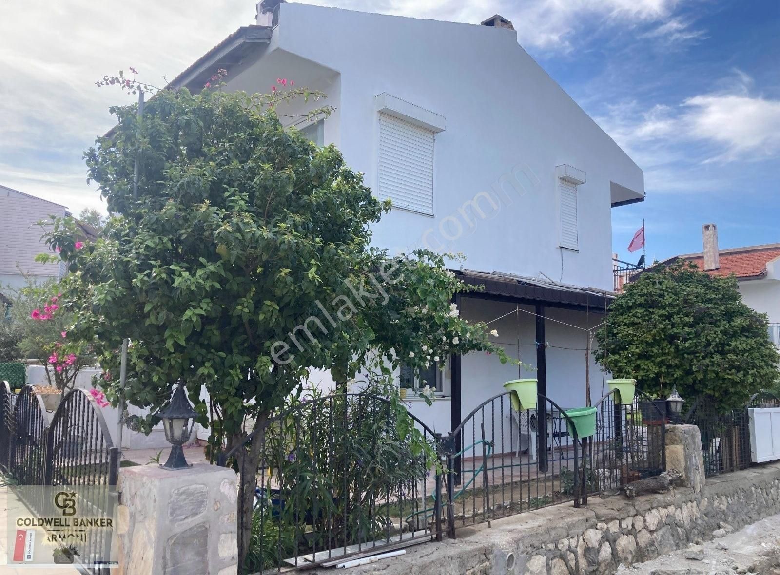 Çeşme Ovacık Satılık Villa C.B ARMONİDEN ÇEŞME OVACIK TA SATILIK MÜSTAKİL VİLLA.