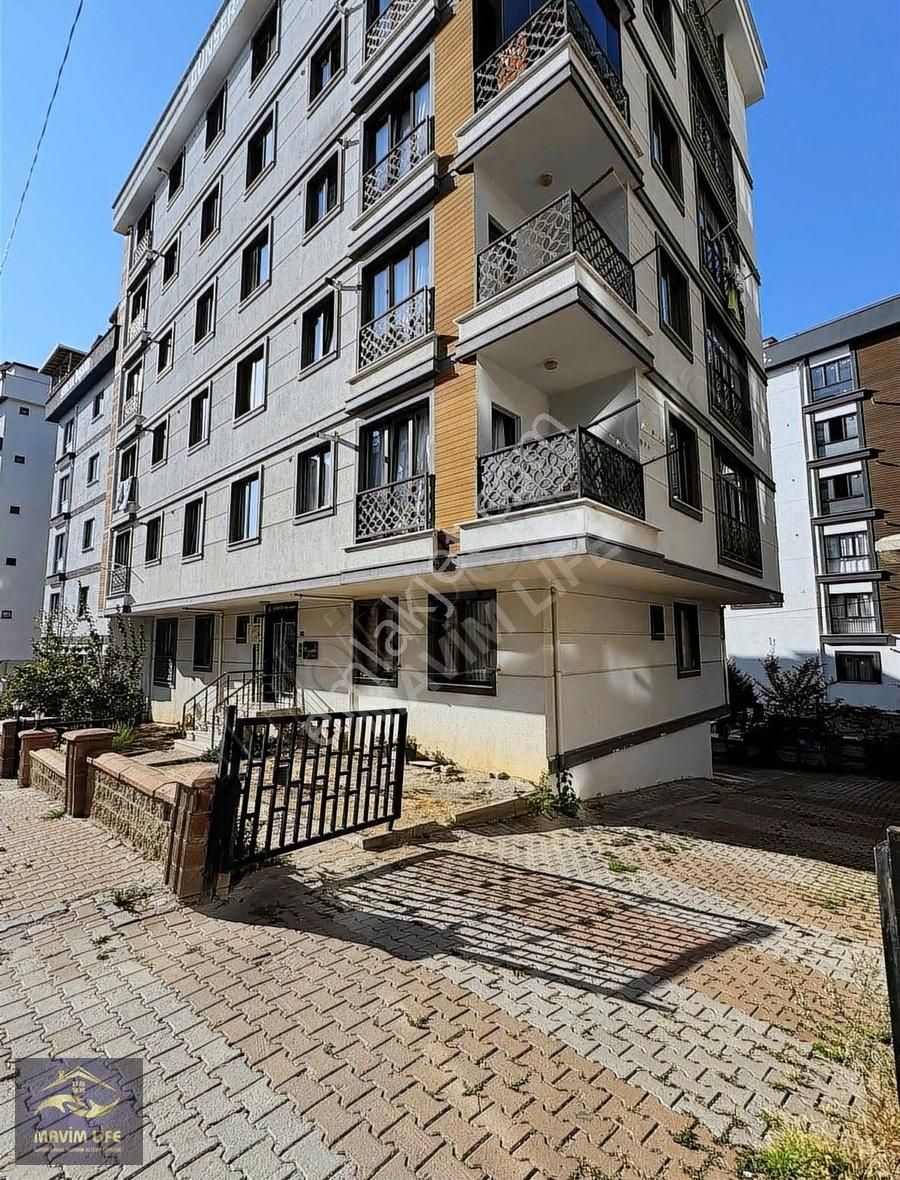 Çekmeköy Çatalmeşe Kiralık Daire ÇEKMEKÖY ALEMDAĞ MERKEZE YAKIN KAPALI MUTFAKLI KİRALIK 1+1