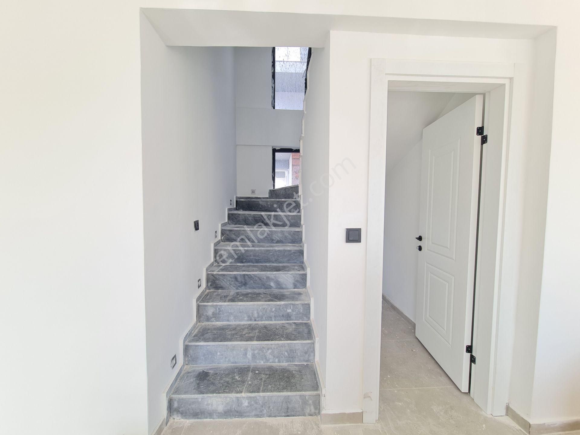 Goldhouse Dan Satılık Villa Sıfır Havuzlu 4+1 - Görsel 6