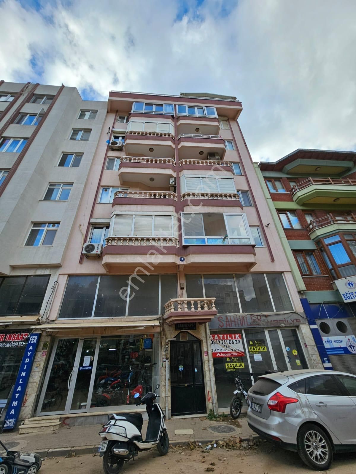 Erdek Yalı Satılık Daire  ▃TURYAP BOSTANCI▃ERDEK YALI MAHALLESİ'NDE EŞYALI 2.KAT 90m² 2+1