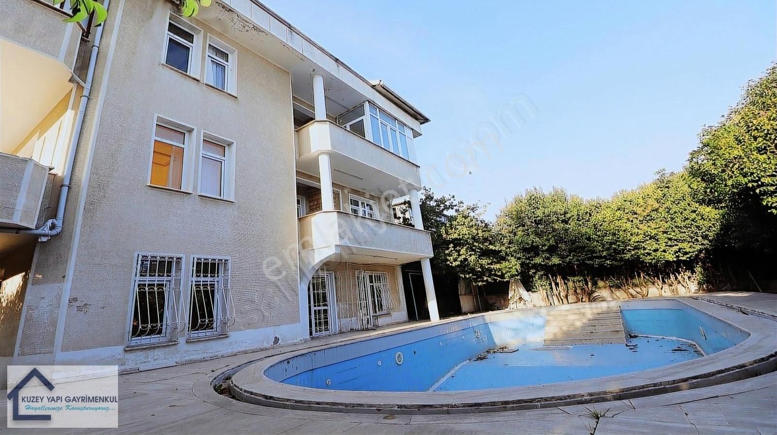 Beylikdüzü Kavaklı Kiralık Villa BEYLİKDÜZÜ KİRALIK VİLLA MÜSTAKİL