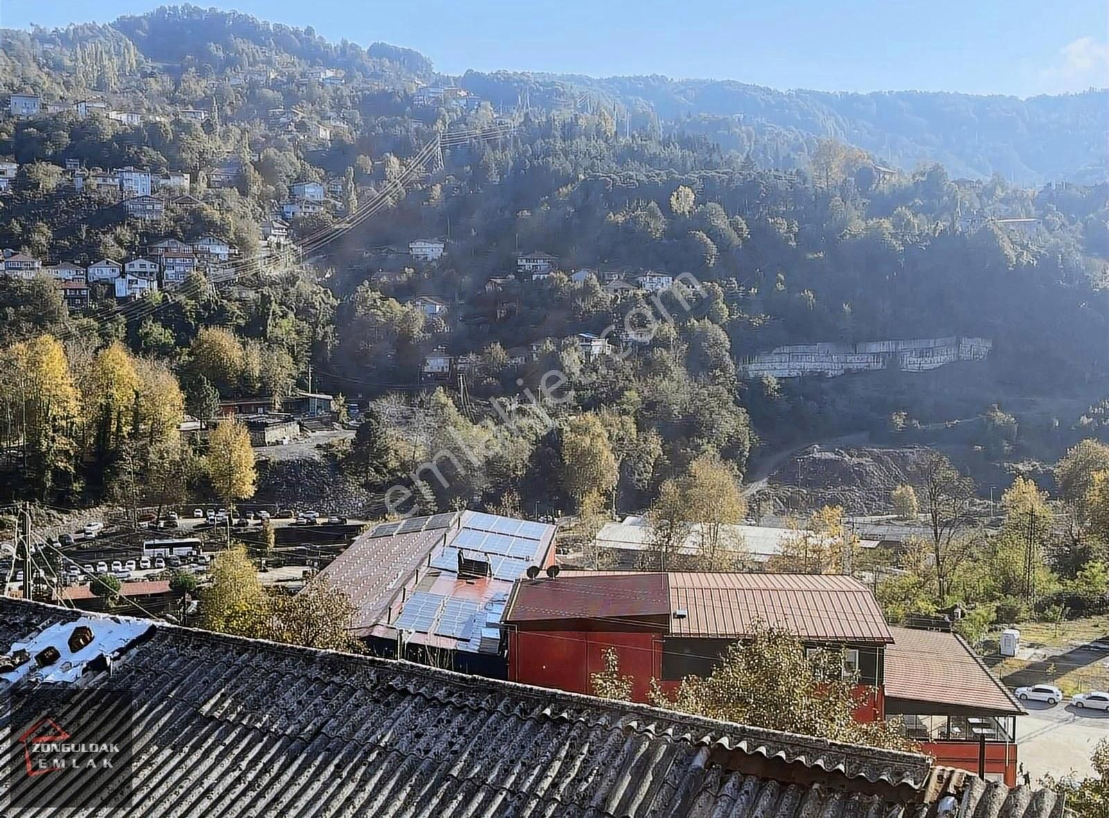 Kozlu Güney Satılık Müstakil Ev Kozlu Güney Mah. De Sınav Koleji Üstünde 2 Katlı Müstakil Ev