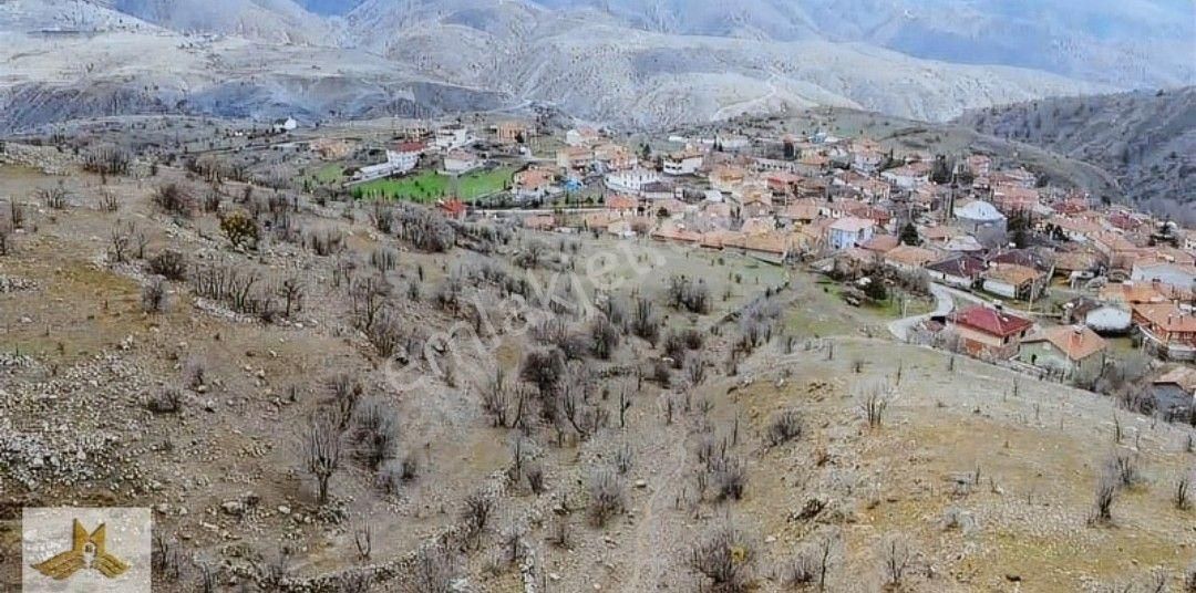 Korgun Dikenli Köyü (Merkez) Satılık Konut İmarlı  ÇANKIRI KORGUN DİKENLİ MAH 4750 M2 İMAR YANI ELEKTRİK YOL SU VAR