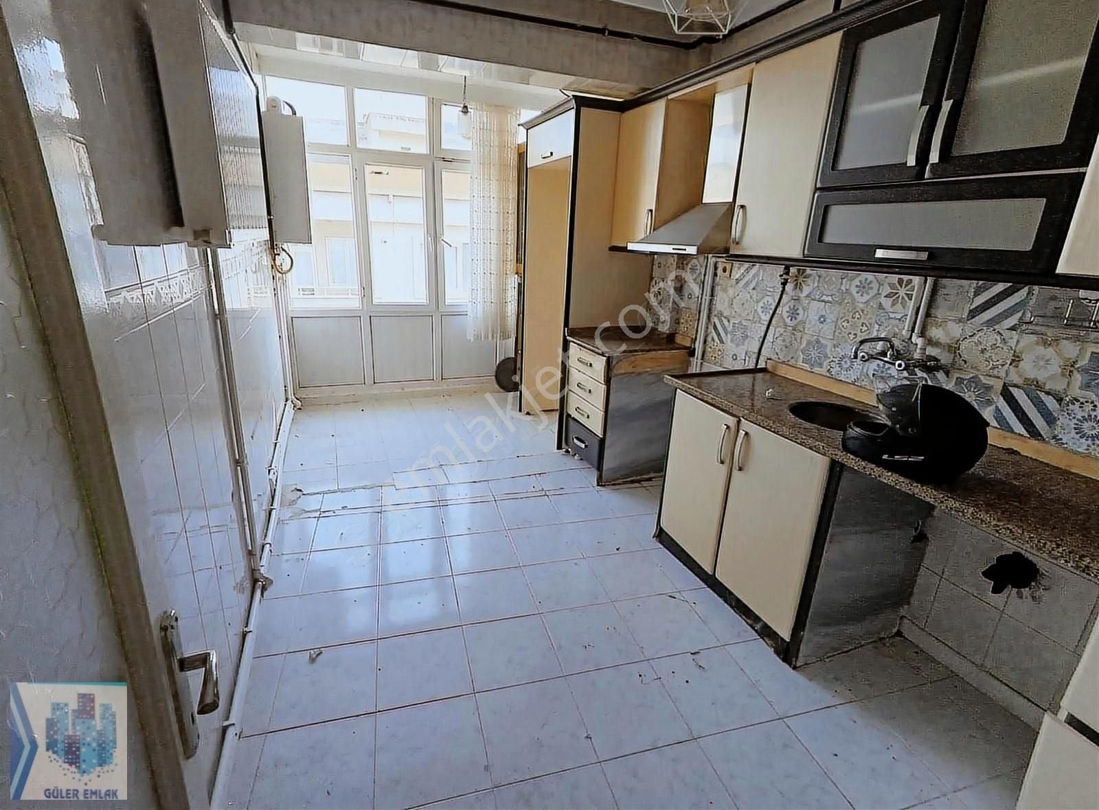 Şahinbey Kolejtepe Satılık Daire Kolej tepe mh de 2+1 115m² ara kat-3 k.uygun daire