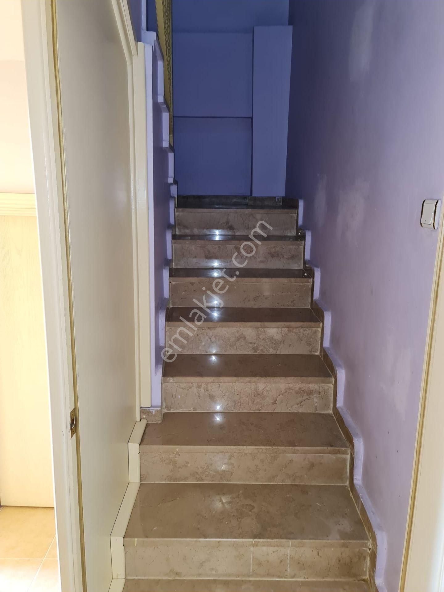 Tokat Merkez Meydanda Muhteşem Konumlu 6+1 Dublex Daire - Görsel 15