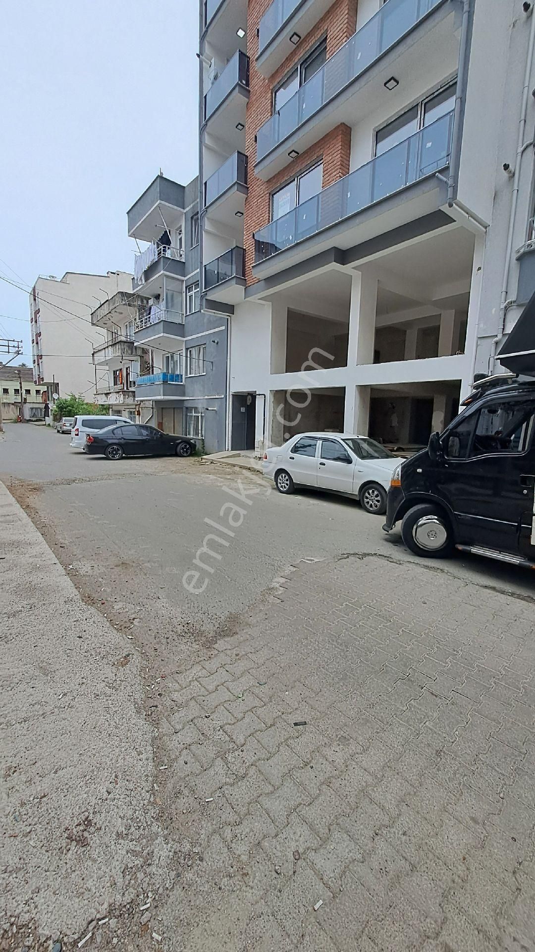 Giresun Merkez Teyyaredüzü Kiralık Genel Kadıoğlu Emlak Giresun Teyyaredüzü Mah. Kiralık Ve Satılık 2 Katlı 370m2 Mağaza&dükkan