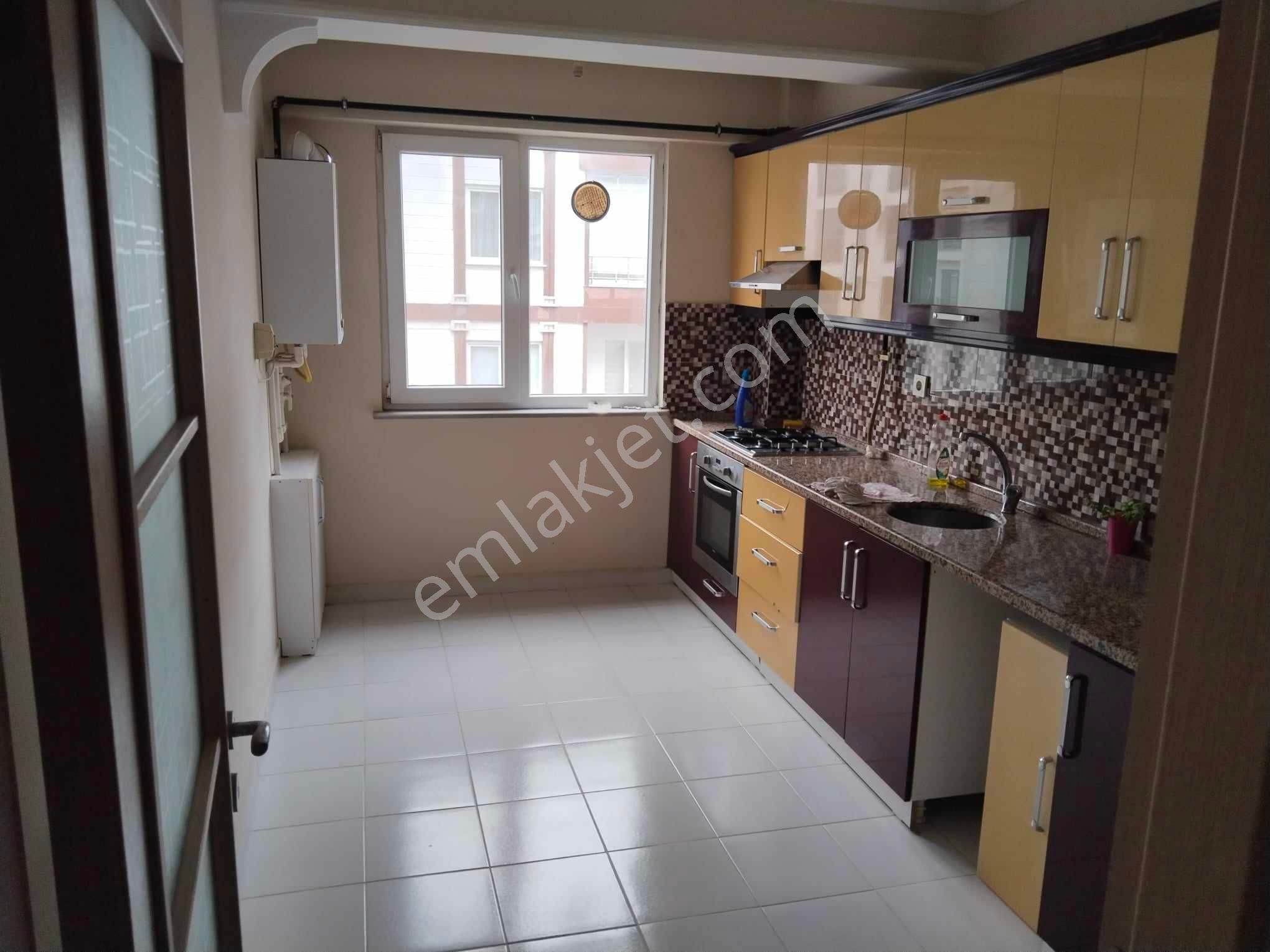 Çorlu Muhittin Kiralık Daire Çorluda Kiralık Daire Bağlarda 3+1 3. Kat 120 M2