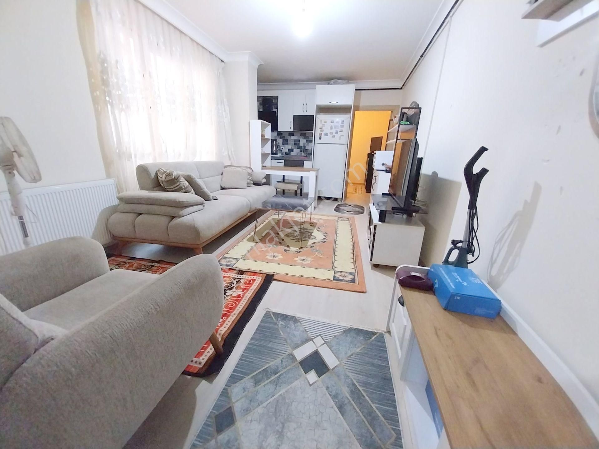 Çekmeköy Cumhuriyet Kiralık Daire  ÇEKMEKÖY'DE EŞYALI 1+1 DAİRE