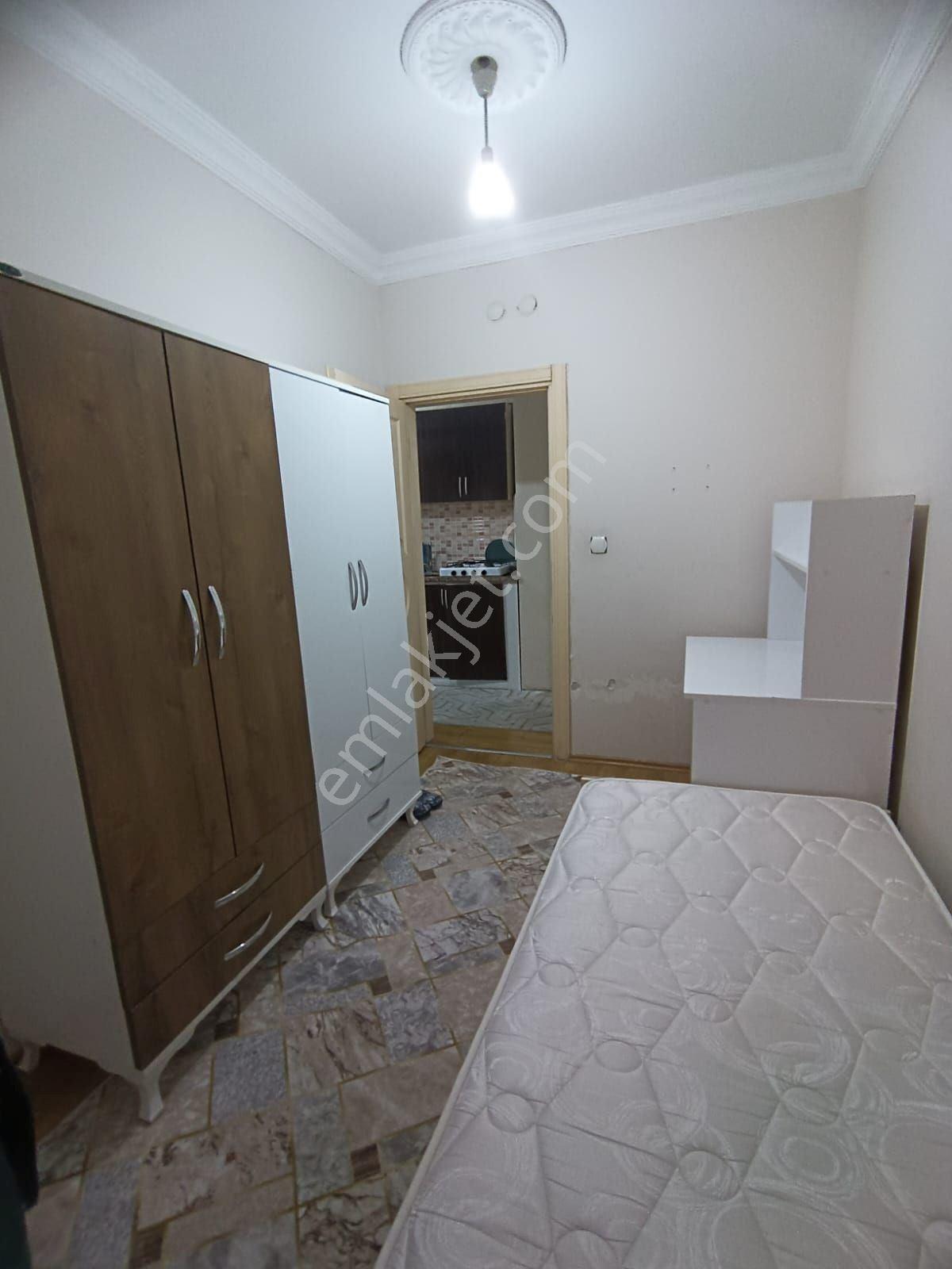 Isparta Merkez Çelebiler Mahallesinde Kiralık Balkonlu Apart - Görsel 9