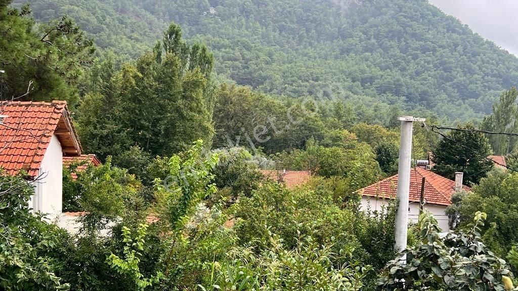 Köyceğiz Yayla Satılık Köy Evi FATOŞ EMLAK'TAN MUĞLA KÖYCEĞİZ YAYLA MAH 1518 M2 ARSA 90 M2 MÜSTAKIL EV