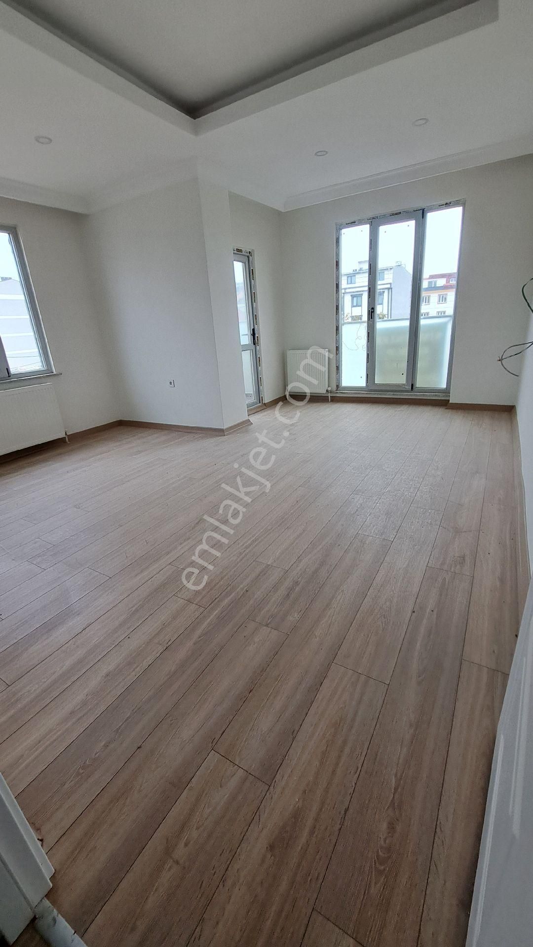 Arnavutköy Taşoluk Kiralık Daire TAŞOLUK BELEDİYE YAKININDA 2+1 KİRALIK DAİRE