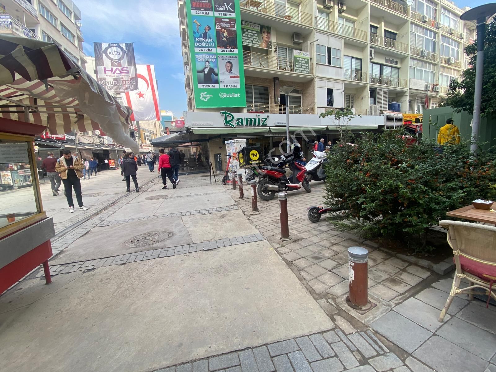 Konak Alsancak Satılık Dükkan & Mağaza Alsancak Kıbrıs Şehitleri Caddesi Köşe Kupon Dükkan