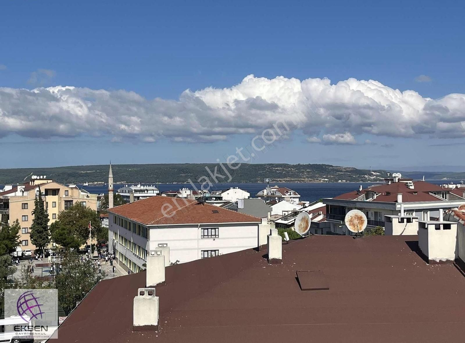 Çanakkale Merkez Kepez Bld. (Boğazkent) Satılık Daire KEPEZ BOĞAZKENT MAHALLESİ BOĞAZ MANZARALI SATILIK 1+1 DAİRE