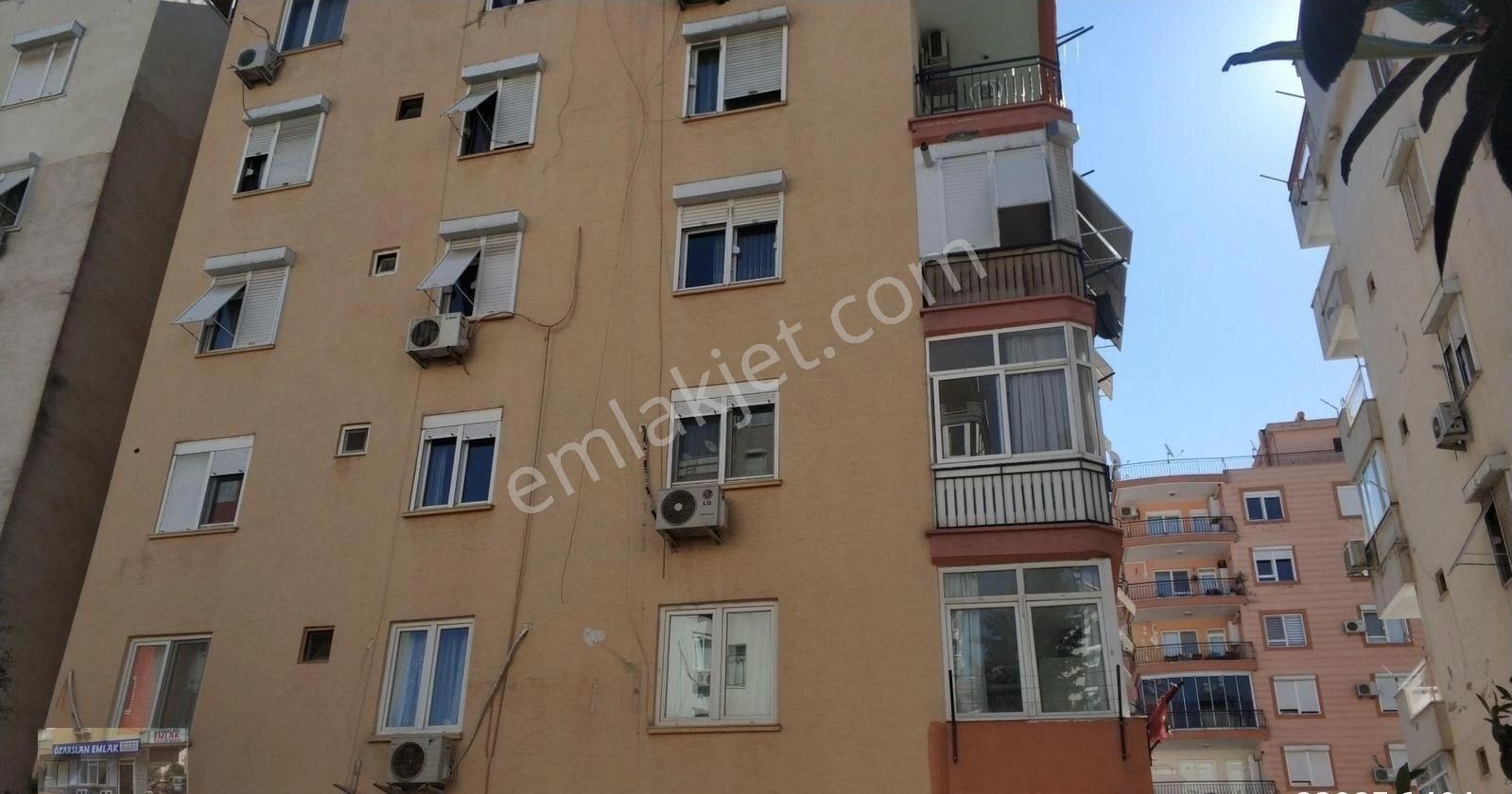 Muratpaşa Bayındır Kiralık Daire Bayındırda 2+1 100m2 Temiz 2.kat