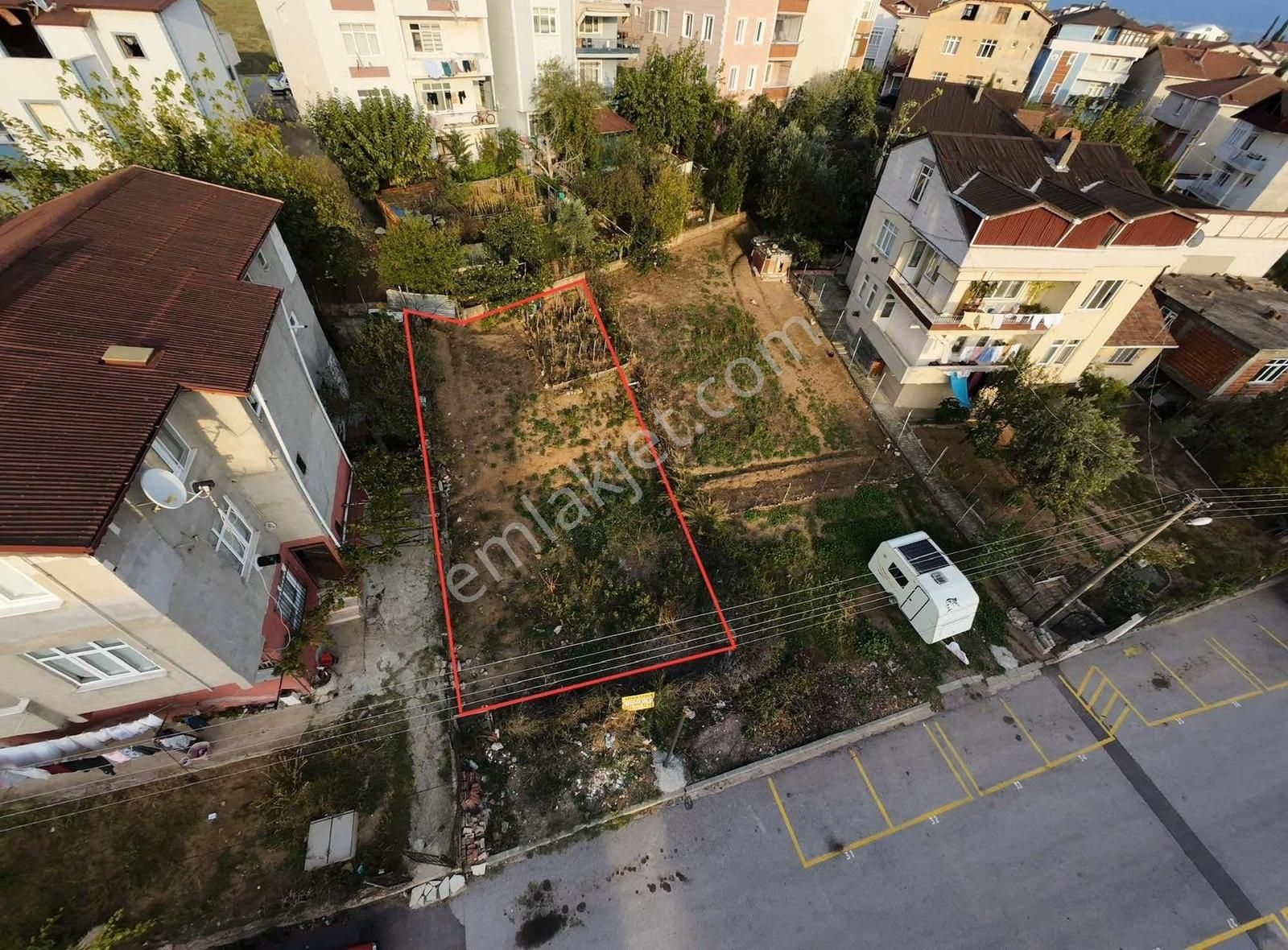 Derince Çınarlı Satılık Konut İmarlı Derince Çınarlıda 272 M² %40 İmarlı Arsa Fiyat Düştü