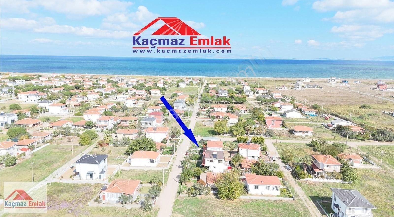 Biga Çeşmealtı Köyü Satılık Villa BİGA DENİZATI SİTESİNDE DENİZE 450 METRE SATILIK 2 KATLI VİLLA !