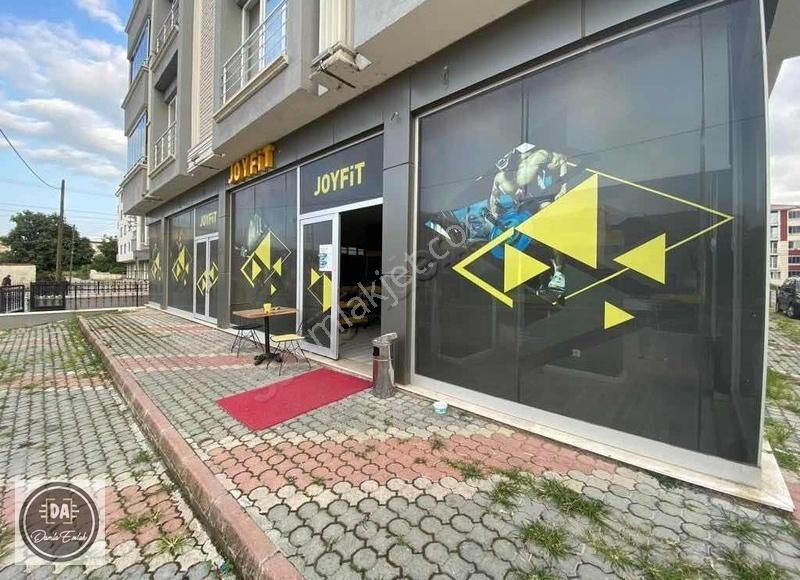 Tekkeköy 19 Mayıs Satılık Dükkan & Mağaza TEKKEKÖY MERKEZİ KONUMDA MEVCUT KİRACILI SATILIK DÜKKAN