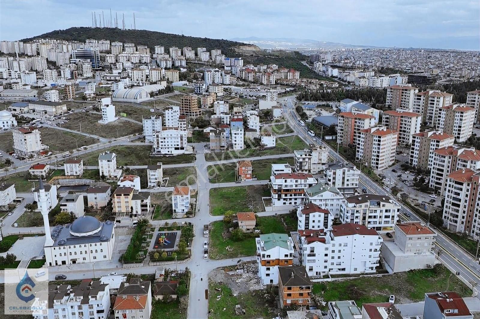 Çayırova Emek Satılık Daire ÇELEBİOĞLU'NDAN EMEK MAHALLESİNDE 4+1 SIFIR TERS DUBLEX