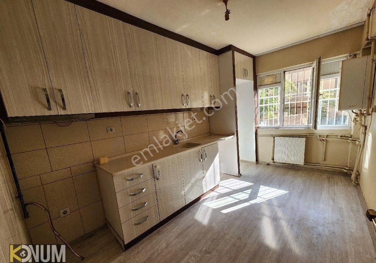 Pamukkale Fesleğen Kiralık Daire İSTİKLAL CADDESİNE YAKIN BAKIMLI KİRALIK DAİRE