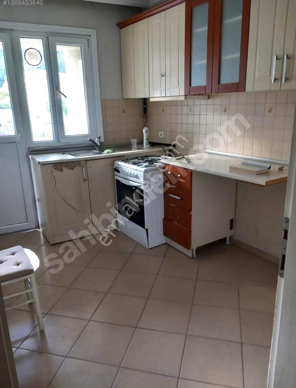 Beykoz Fatih Kiralık Daire Beykoz Çavuşbaşı Fatih Mah 2+1 95 M Arakat Daire