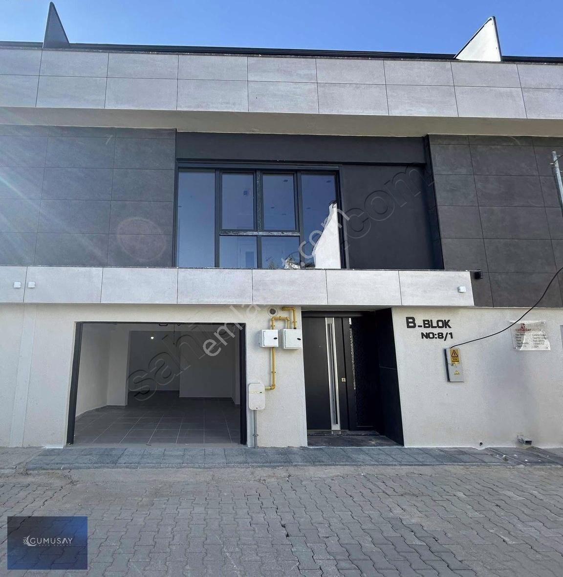 Tepebaşı Zincirlikuyu Kiralık Daire Gümüşay'dan Zincirlikuyu Mh. Kiralık Villa 250 M2 Özel Garajlı