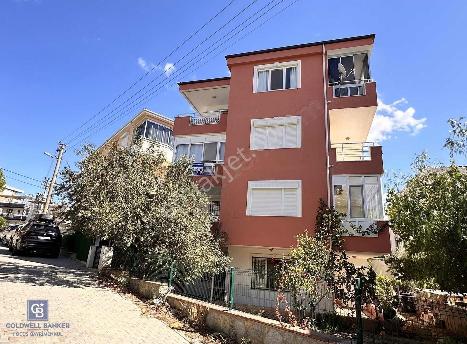 Ayvalık Küçükköy Satılık Daire BALIKESİ,AYVALIK SARIMSAKLIDA DENİZ MANZARALI SATILIK 2+1 DAİRE