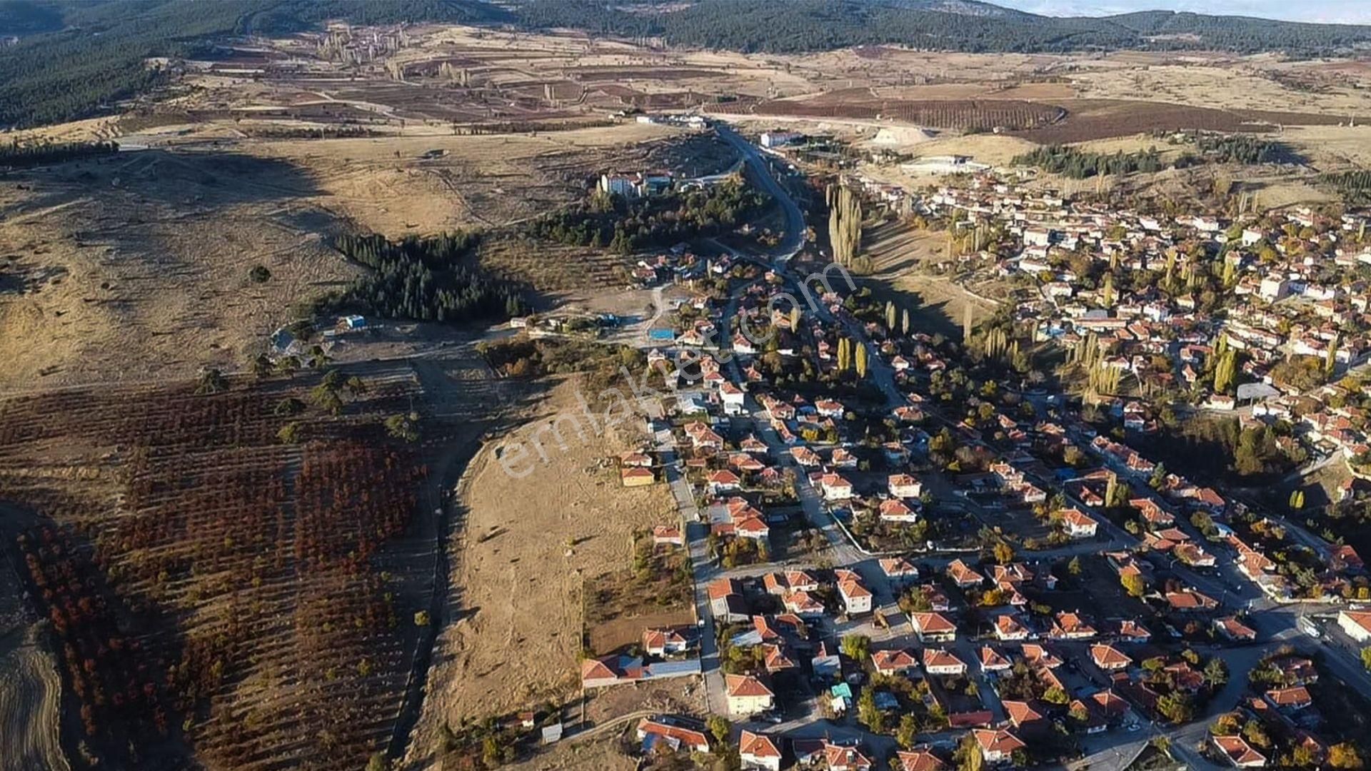 Mihalıççık Camikebir Satılık Konut İmarlı  ESKİŞEHİR MİHALIÇÇIK CAMİKEBİR MAHALLESİNDE SATILIK İMARLI ARSA