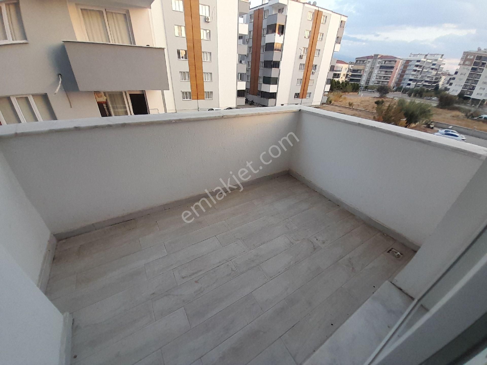 Yeşil Mah 3+1doğalgazlı Ebeveynin Banyolu Site İçerisinde Satılık Daire - Görsel 20