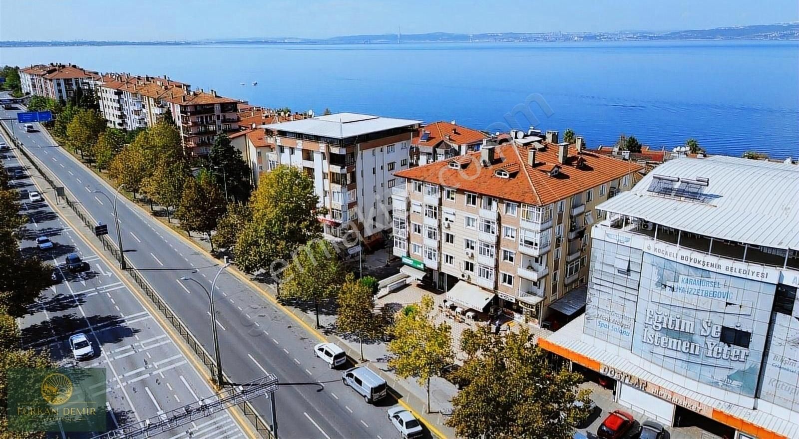 Karamürsel Kayacık Kiralık Dükkan & Mağaza FURKAN DEMİR'DEN KAYACIK'DA OKULLAR BÖLGESİNDE KİRALIK DÜKKAN