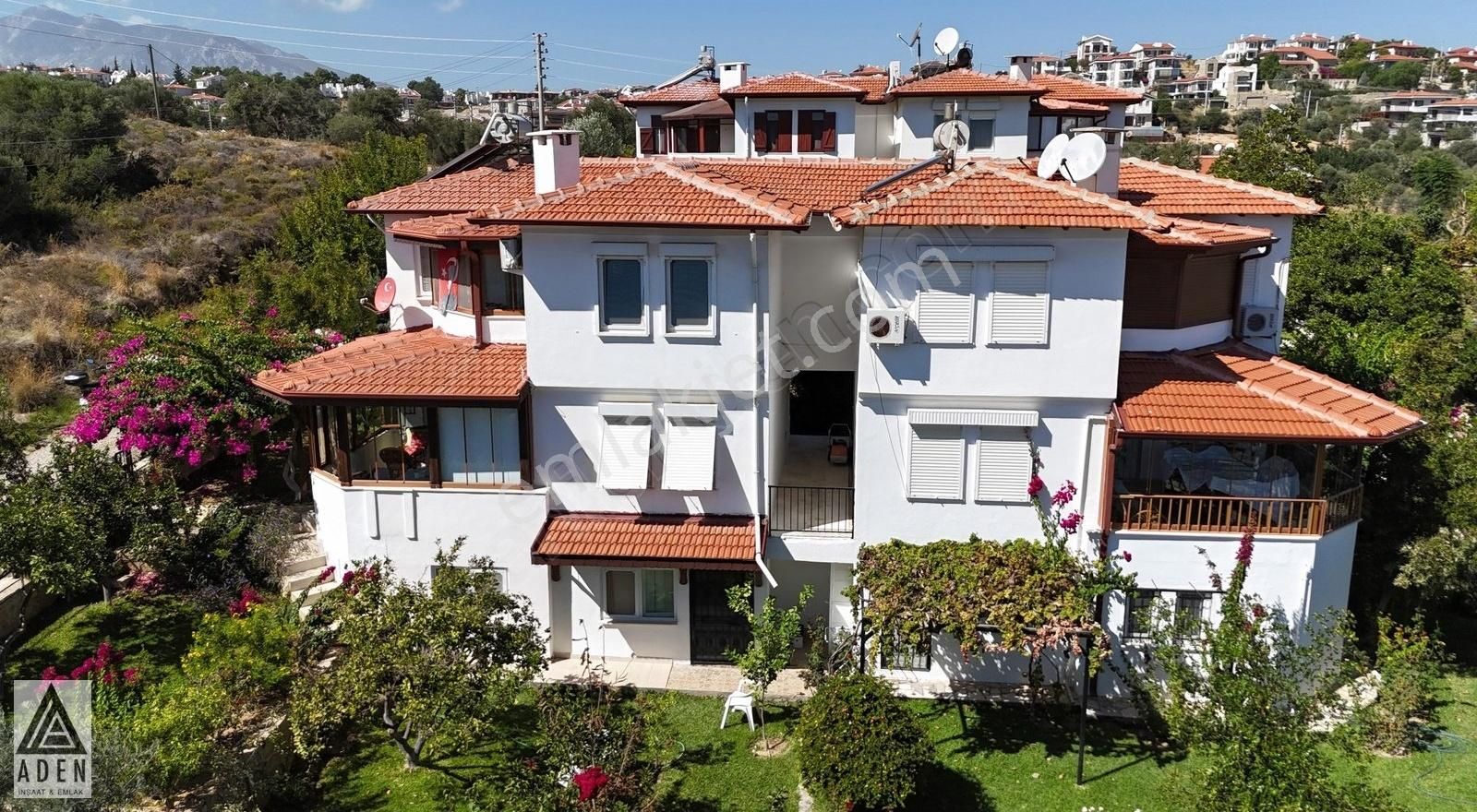 Datça İskele Satılık Villa DATÇA ADEN EMLAK'tan SATILIK MERKEZ'de 4+1 DENİZ MANZARALI VİLLA