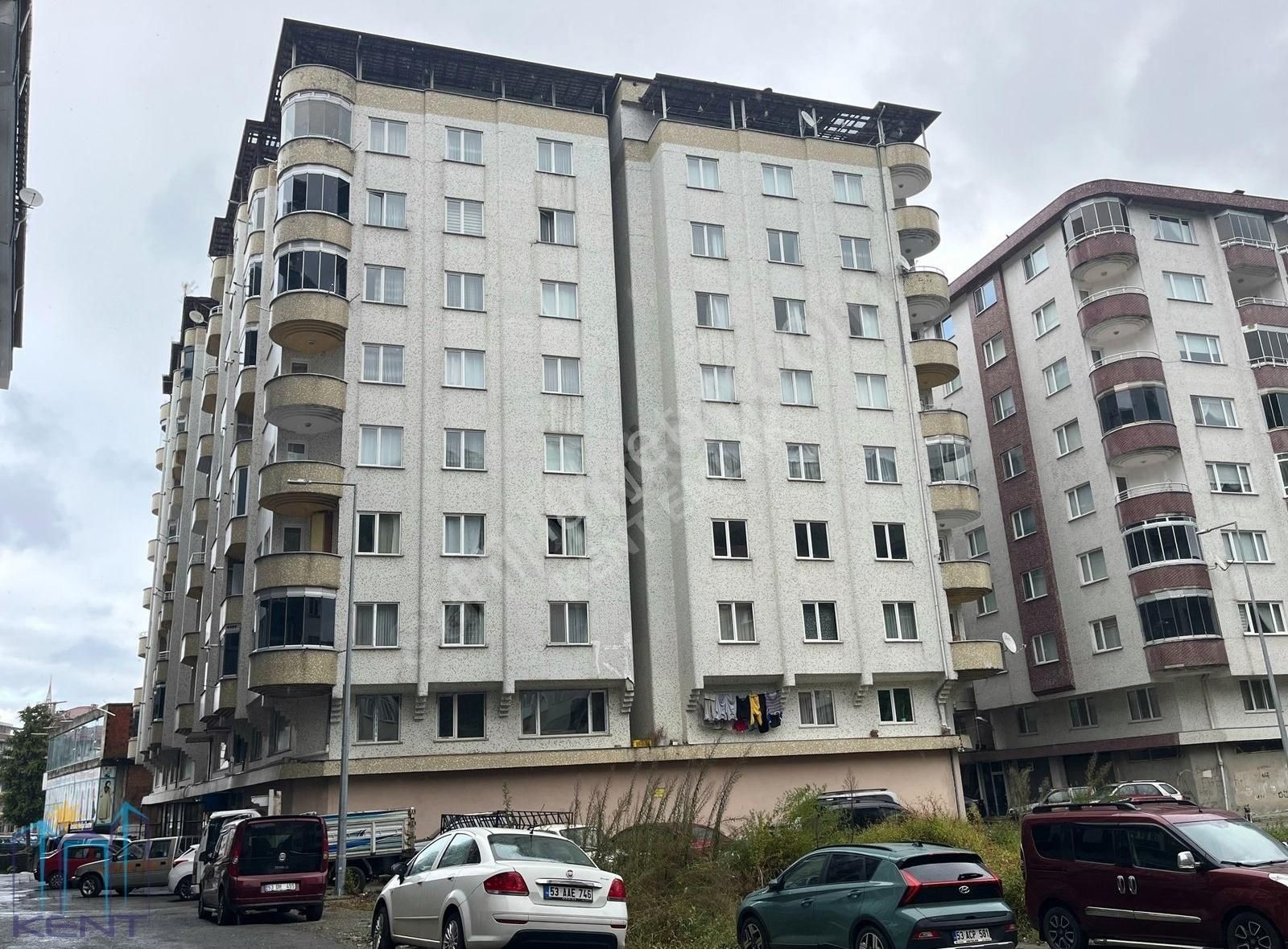 Çayeli Eskipazar Satılık Daire ÇAYELİ MERKEZDE UYGUN FİYAT 3+1 SATILIK DAİRE