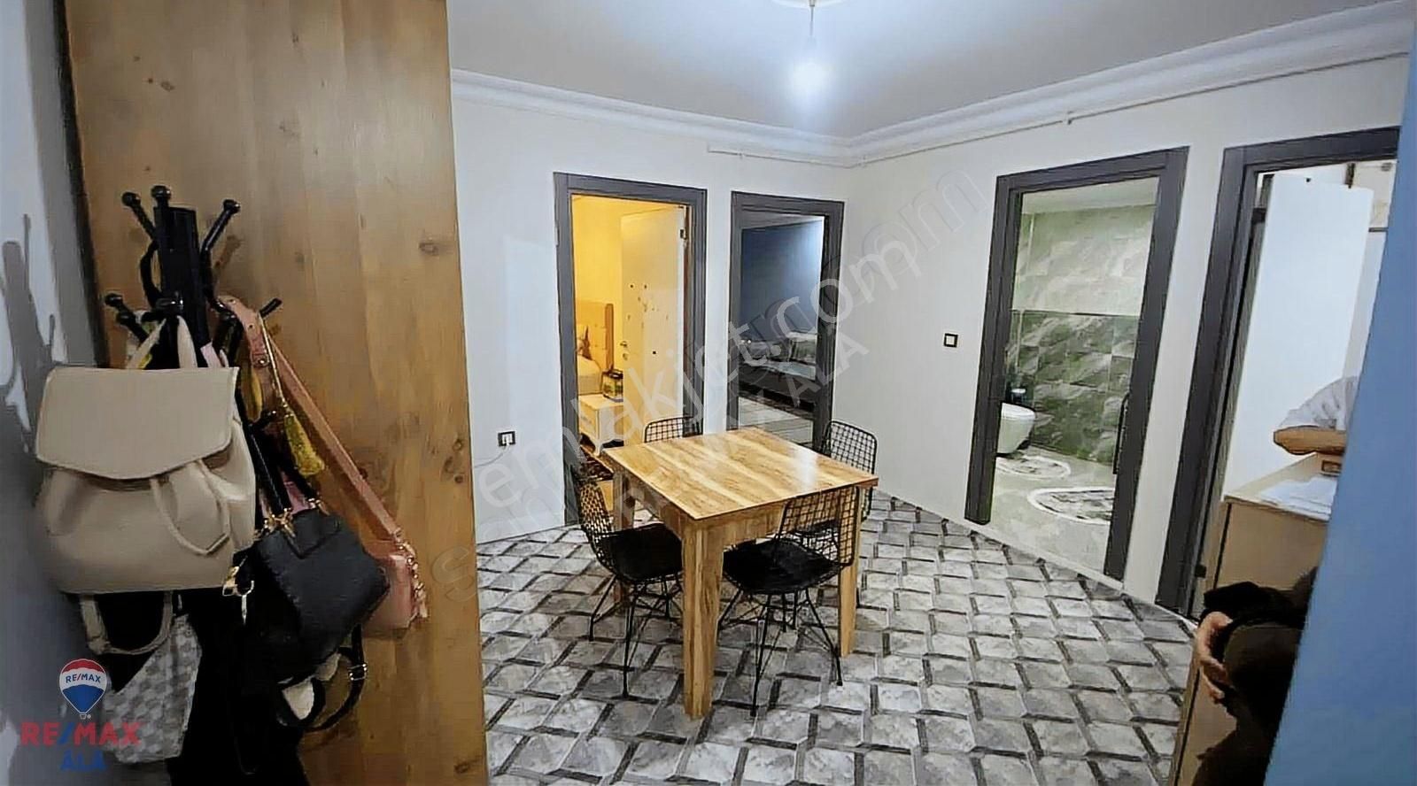 Sultangazi İsmetpaşa Satılık Daire REMAX ALA DAN SULTANGAZİ TERA SULTAN KONAKLARINDA SATILIK DAİRE