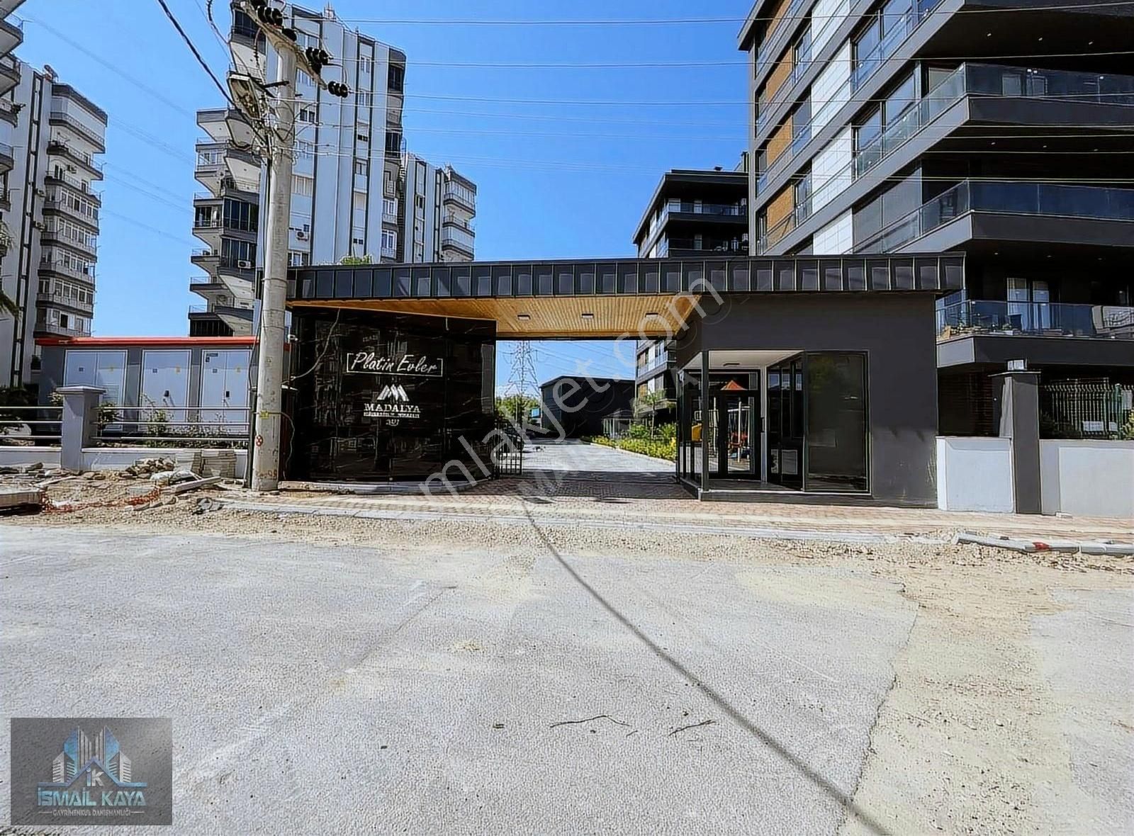 Kepez Varsak Karşıyaka Satılık Daire VARSAK KARŞIYAKA MAH SIFIR 3+1 140 m2 SİTE İÇERİSİNDE HAVUZLU