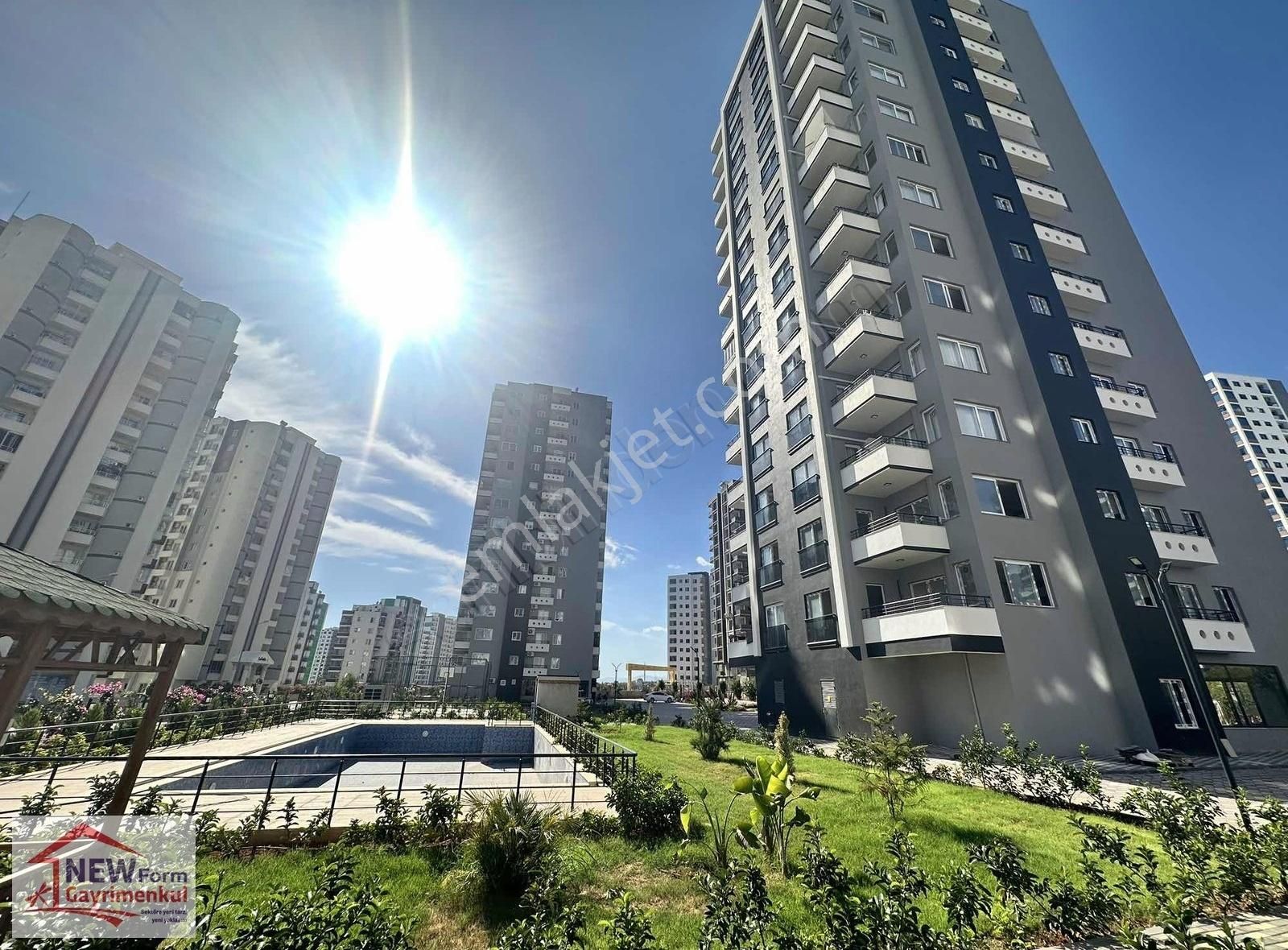 Mezitli Akdeniz Satılık Daire NEW FORM'DAN AKDENİZ MAHALLESİ'NDE GENİŞ LÜKS 4+1 SATILIK DAİRE