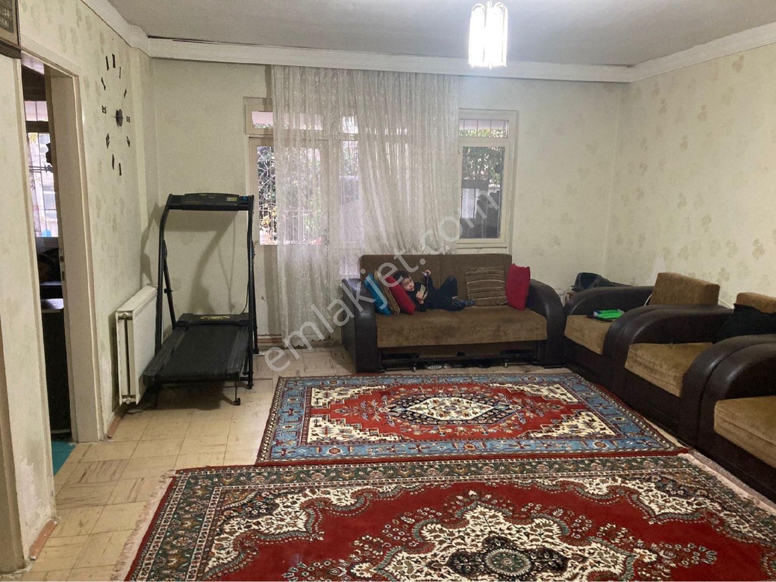 Keçiören Pınarbaşı Satılık Daire TOPRAK EMLAK'TAN ANK KEÇİÖREN PINARBAŞI MAHALLESİNDE 3+1 SATILIK DAİRE