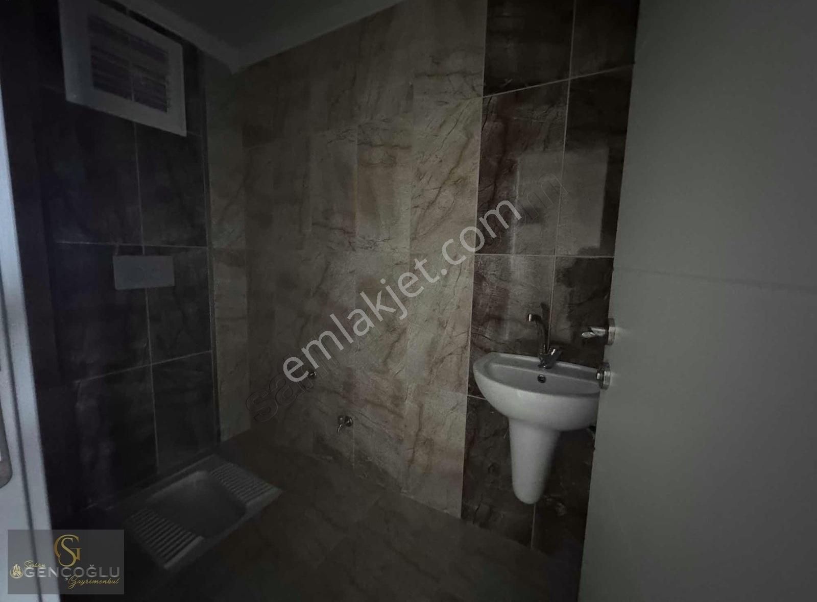 Ortahisar Pelitli Kiralık Daire Karabey Konaklarında Kiralık 3+1 Daire