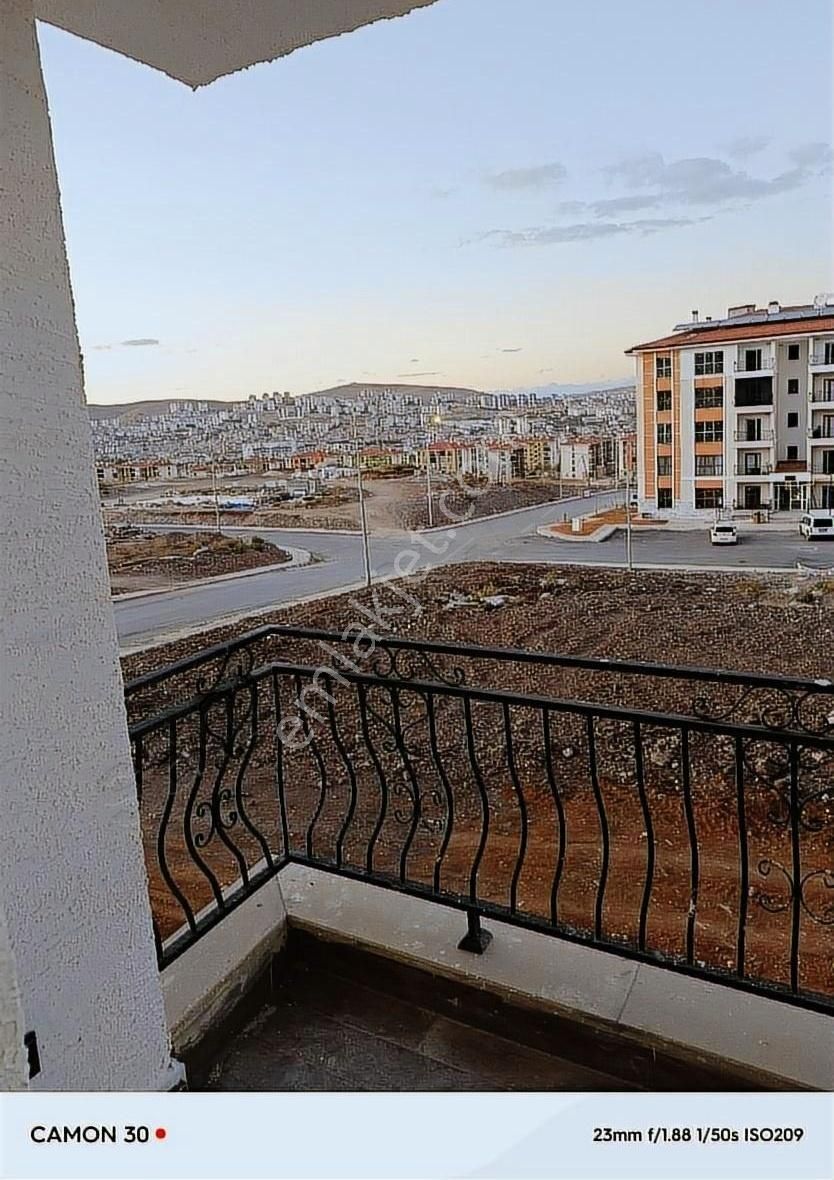 Elazığ Merkez Güneykent Kiralık Daire yemişlik tokilerde ful şehir manzaralı 3+1 kiralık daire