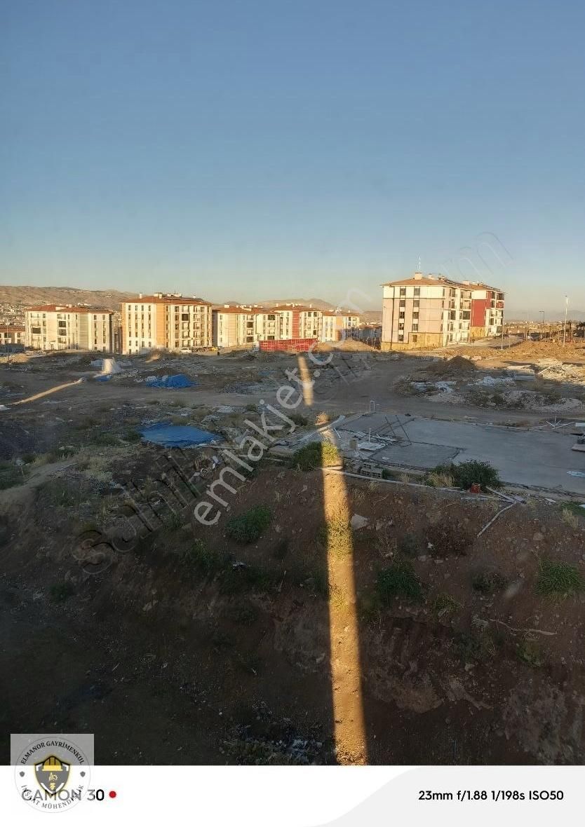 Elazığ Merkez Ataşehir Kiralık Daire şehir manzaralı 3+1 yemişlik Toki 112 üstü