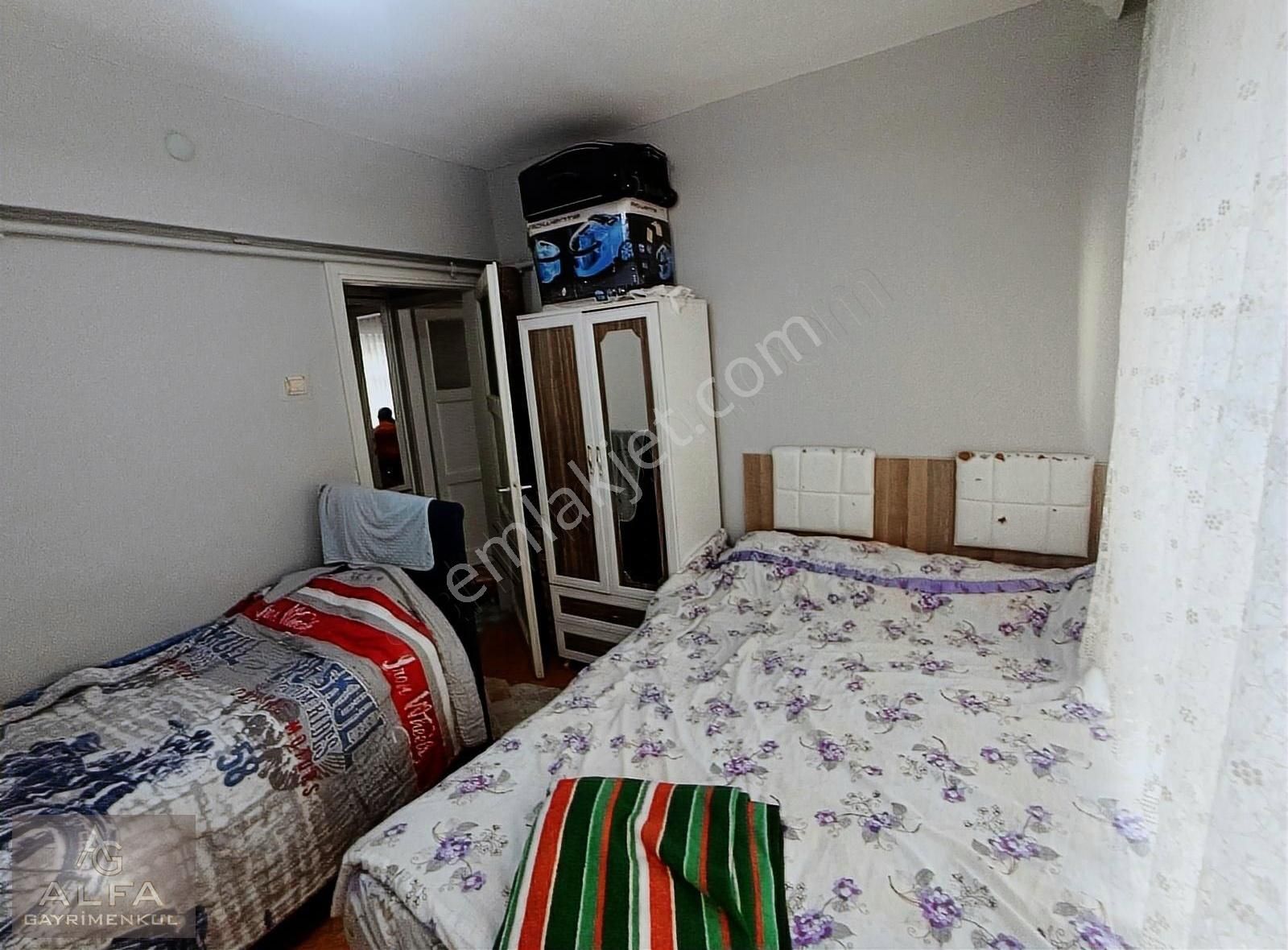 Tepebaşı Hacı Ali Bey Satılık Daire HACI ALİ BEY MAH. KIRIM CADDESİ ÜZERİNDE SATILIK 2+0 GENİŞ DAİRE