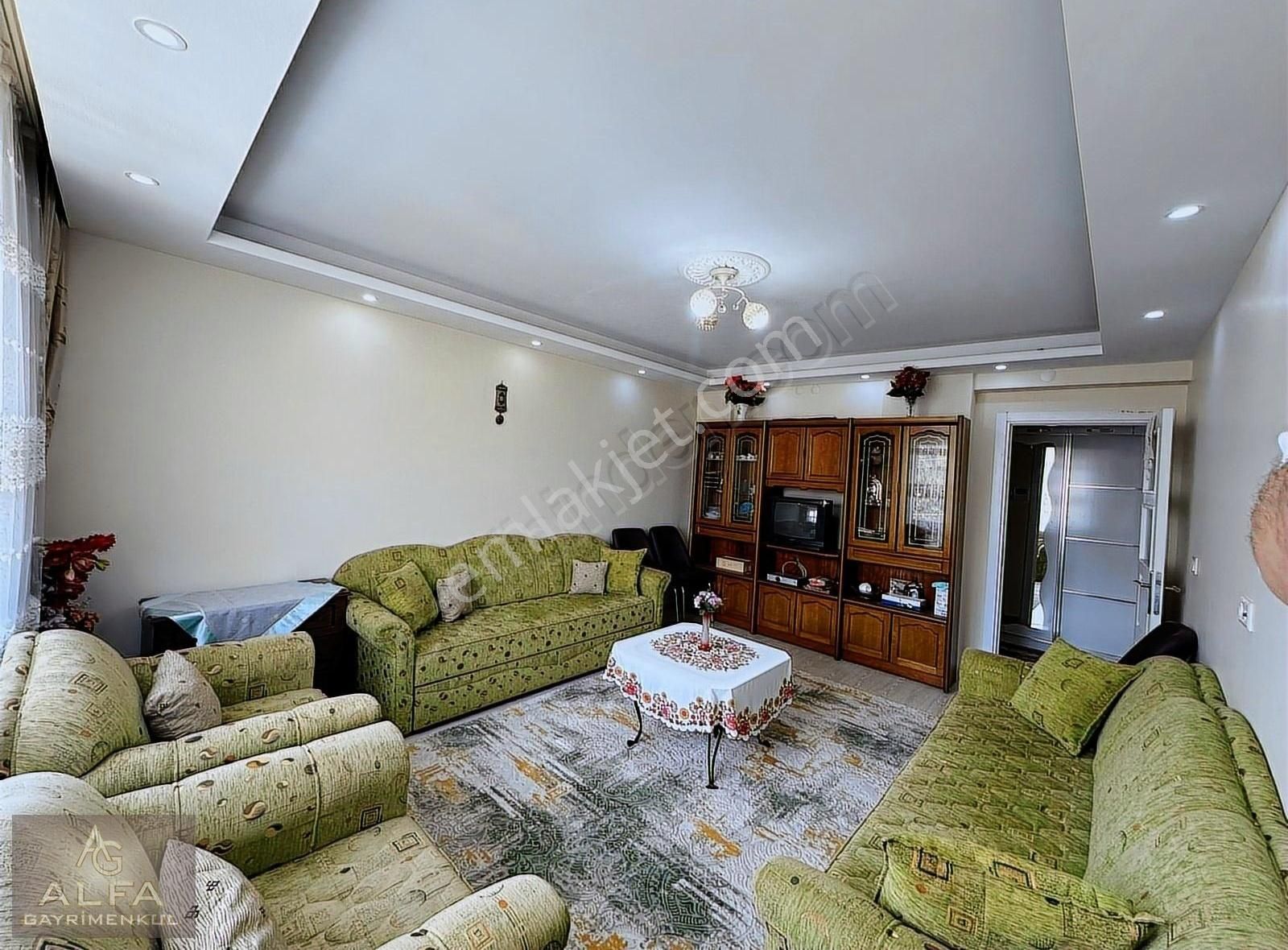 Tepebaşı Şirintepe Satılık Daire ŞİRİNTEPE MH. 3+1 ORTAK GARAJLI YAYLA CAD. YAKINI SATILIK DAİRE