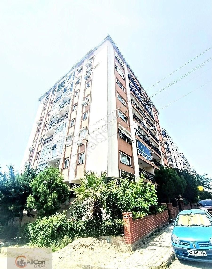 Buca Barış Satılık Daire BARIŞ MAHALLESİ 3+1 SATİLİK ASANSÖRLÜ DAİRE